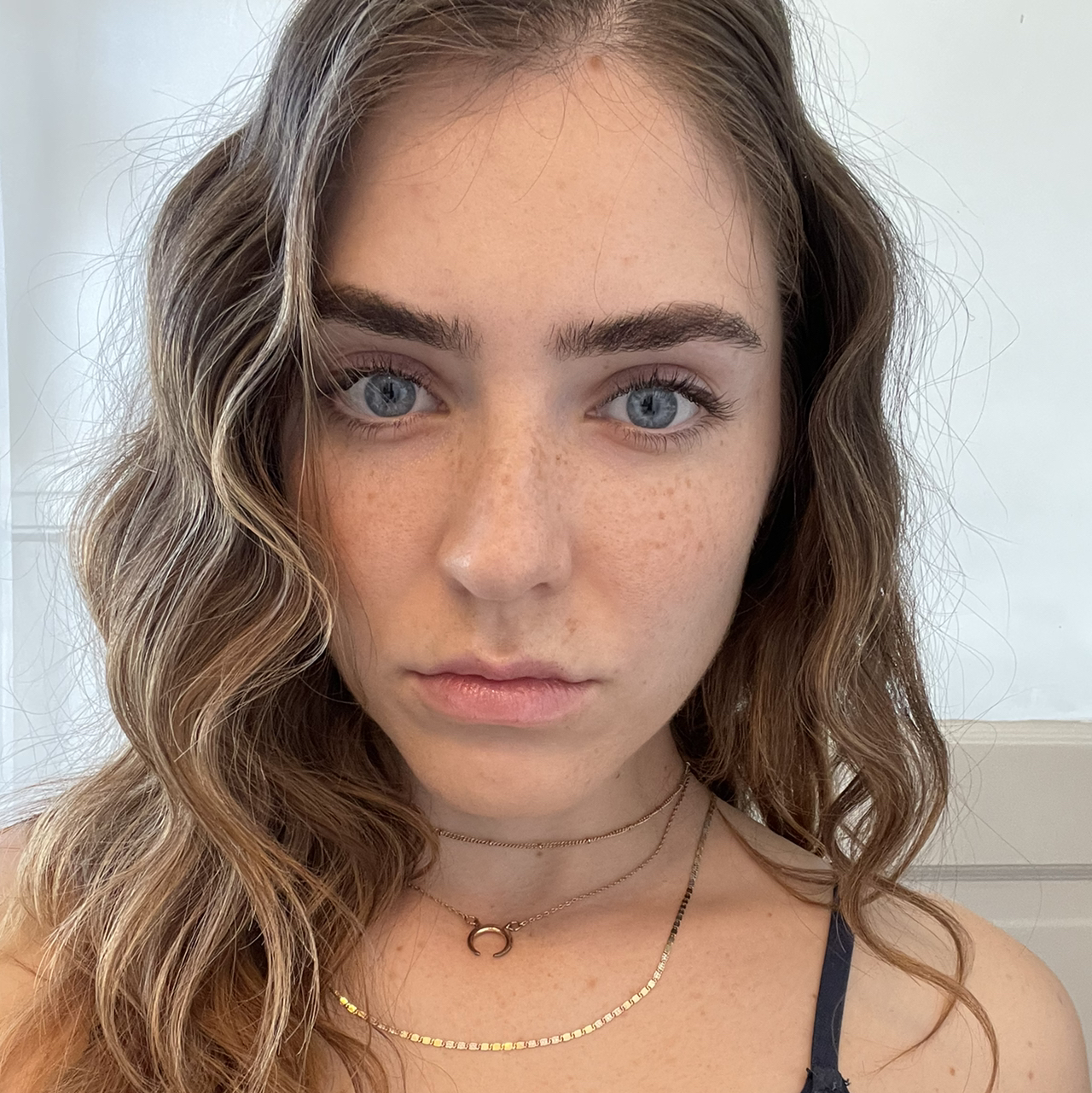 Leicia W